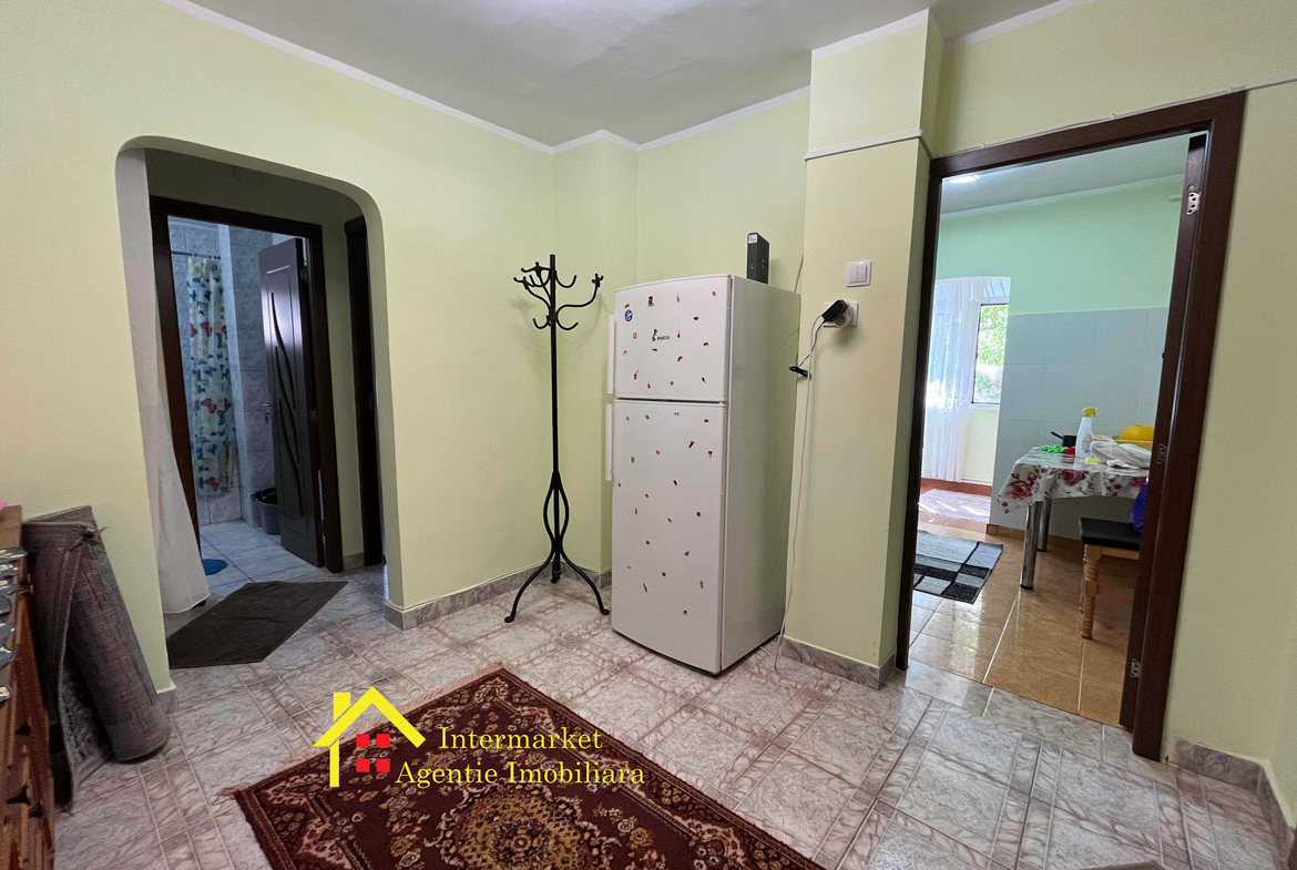 De inchiriat apartament 2 camere