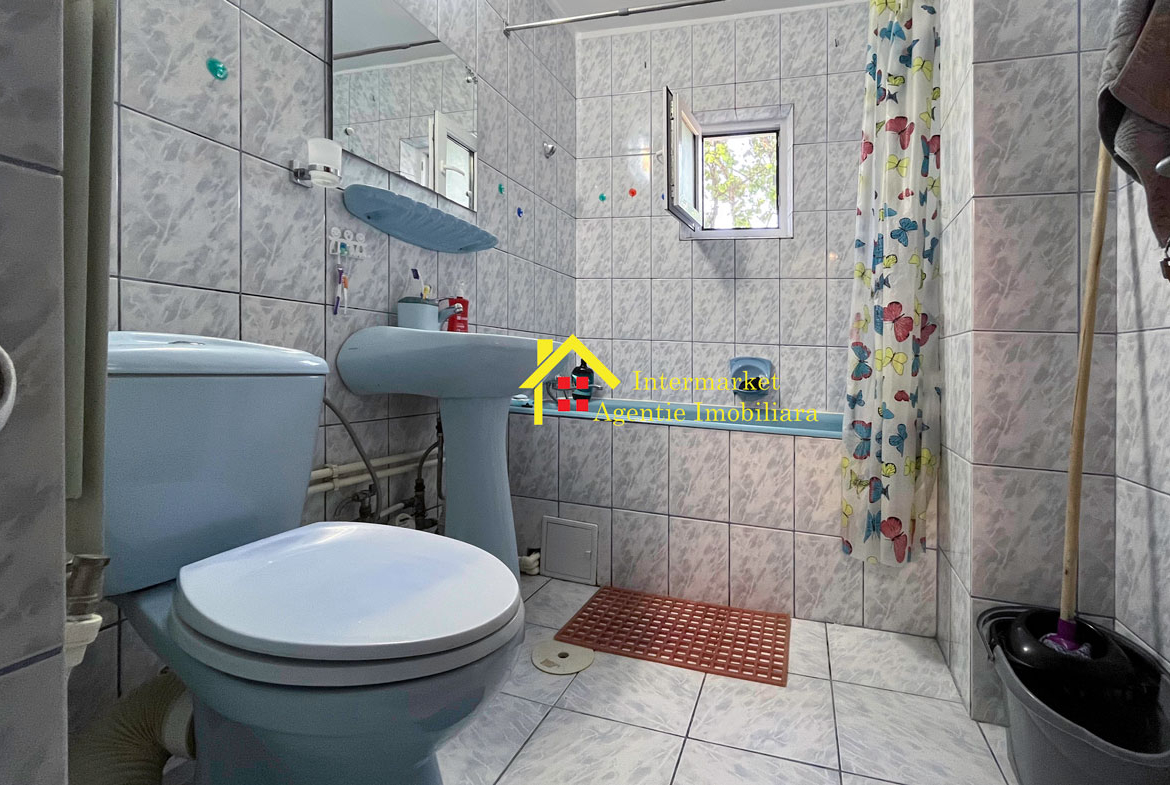 De inchiriat apartament 2 camere