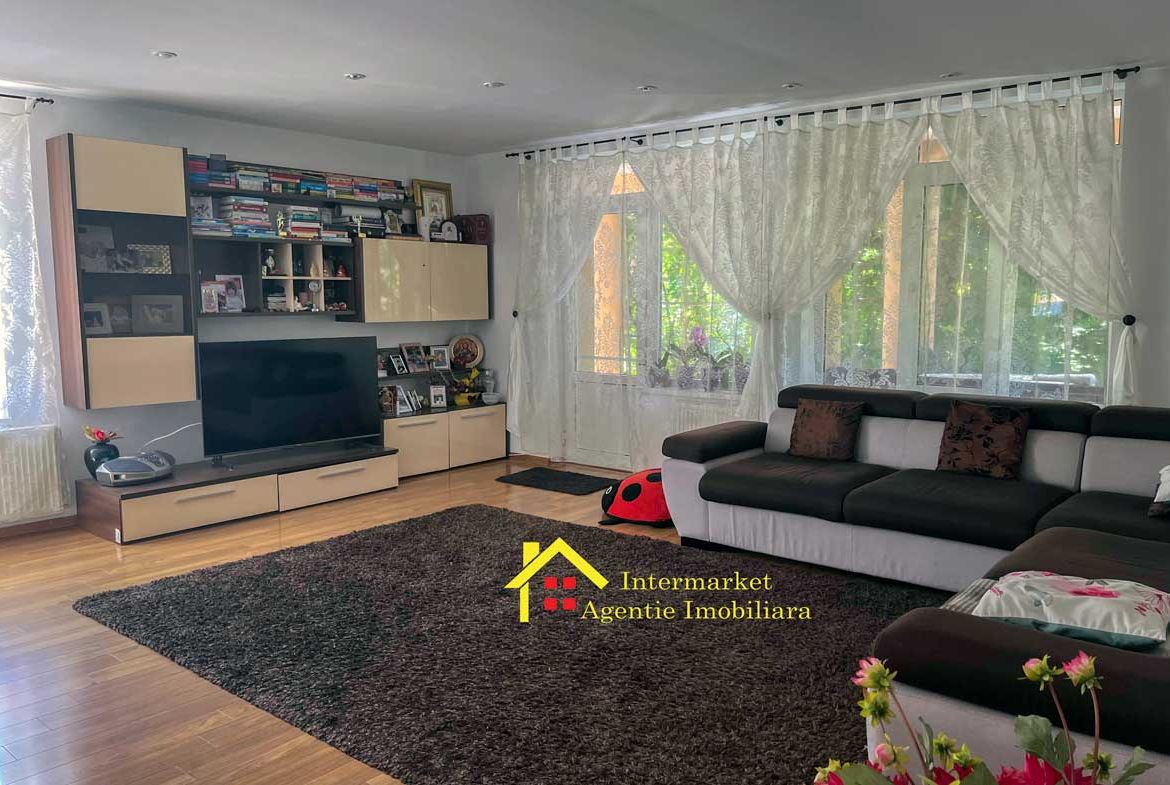 Casa tip vila - Dedeman