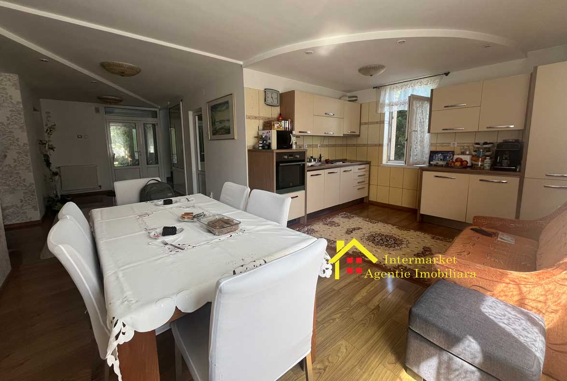 Casa tip vila - Dedeman