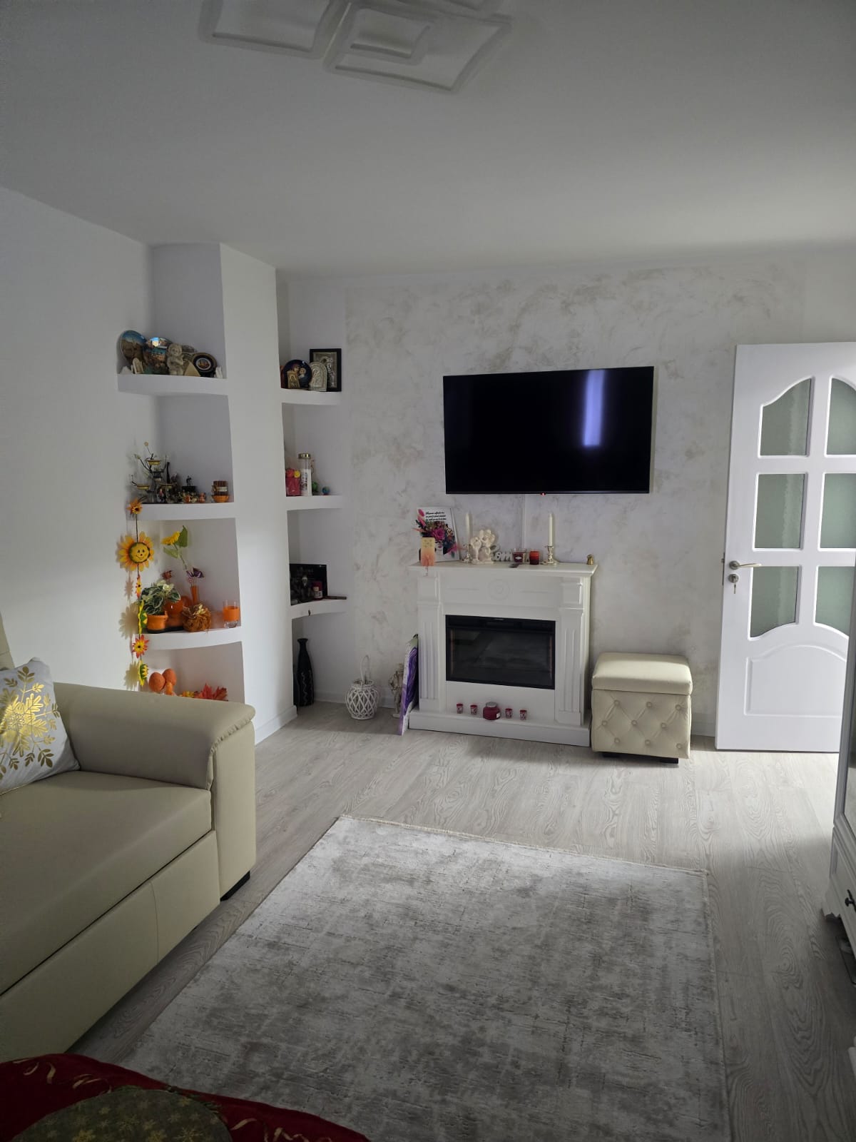 De vanzare apartament 2 camere Central