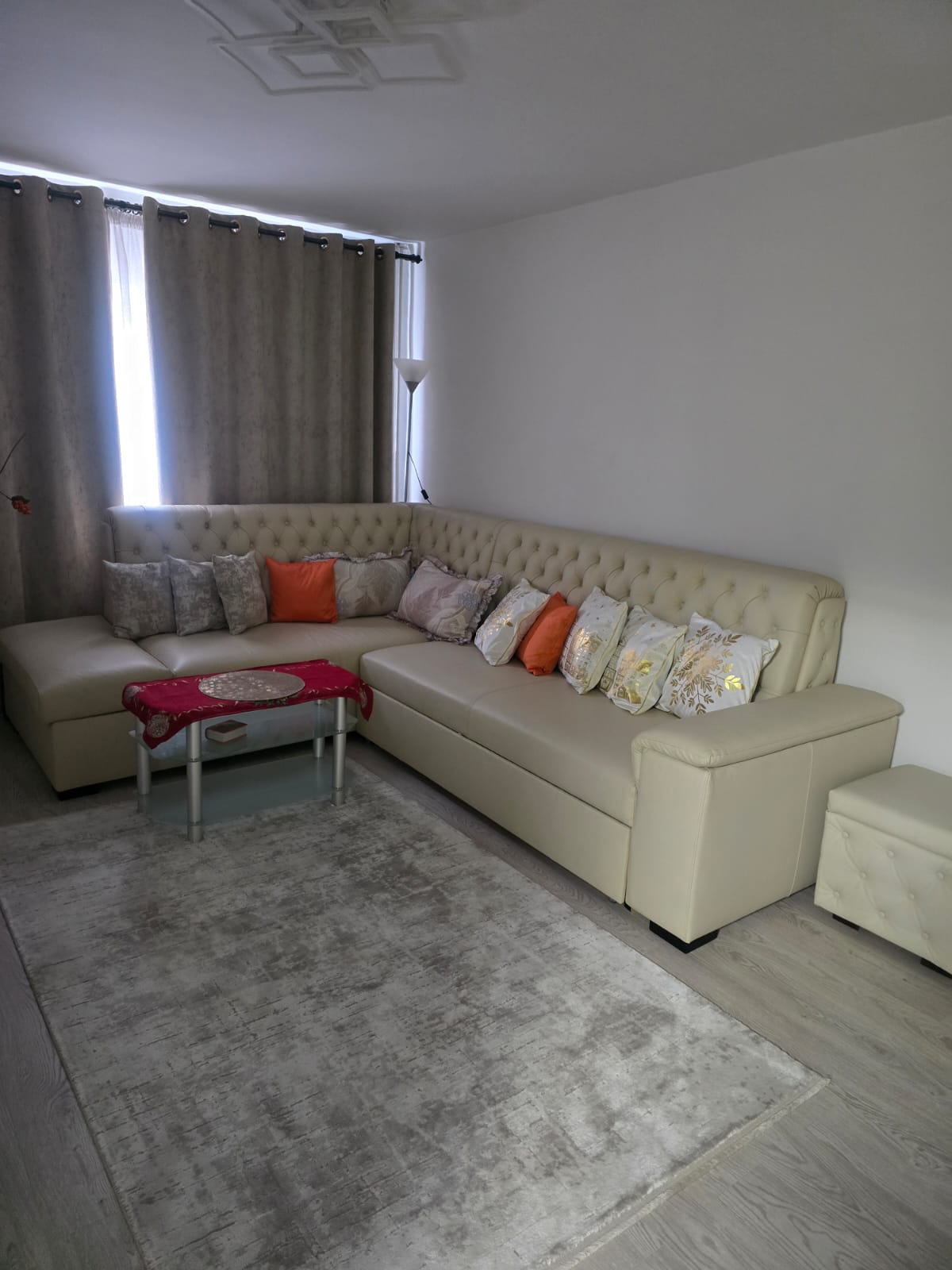 De vanzare apartament 2 camere Central