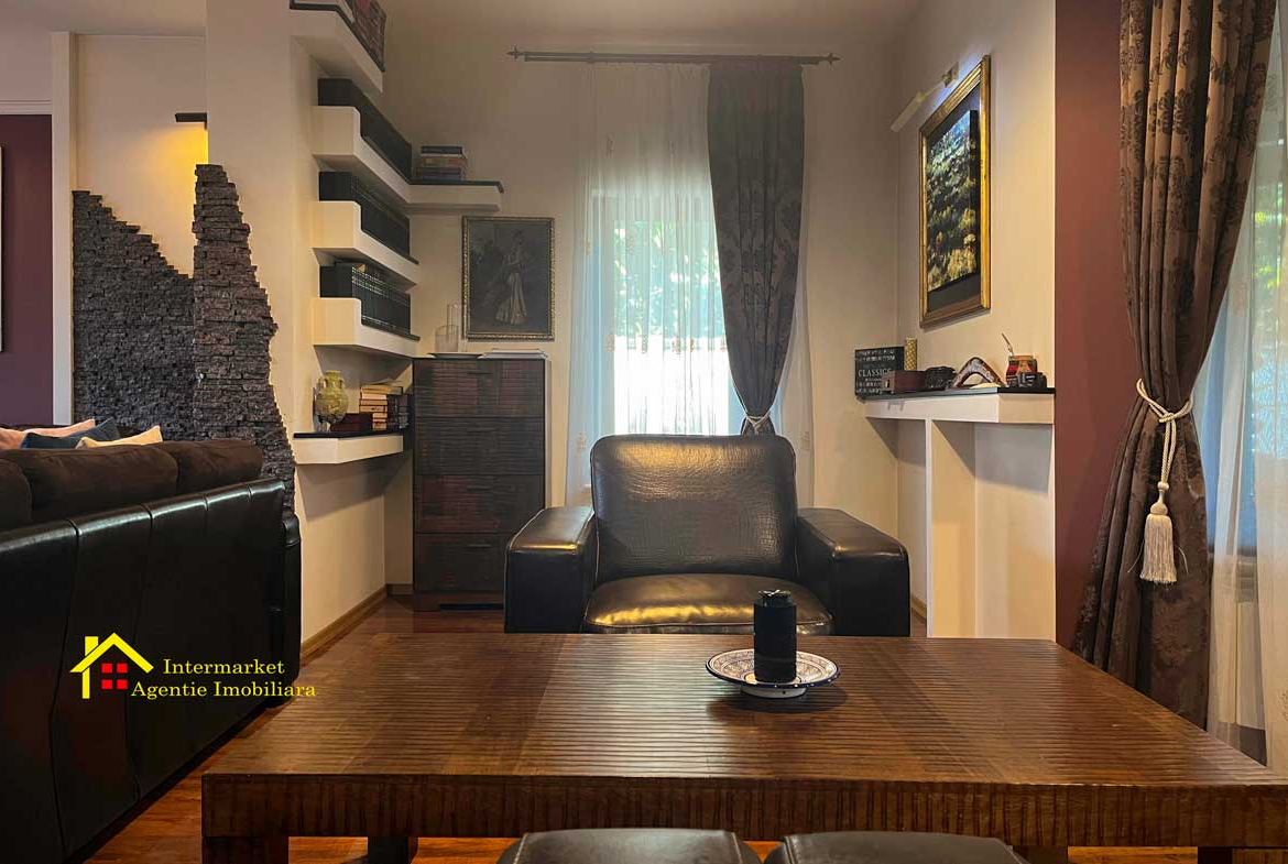 De vanzare vila cu un design unic